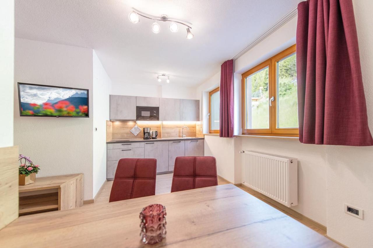 Mountain Residence Alpenhof - Company Hotel Alpenhof Kg Sas Der Gasser Renate เบรสซาโนเน ภายนอก รูปภาพ